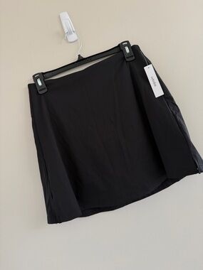 NWT Ododos Black Athletic Skort Womens Medium Golf Tennis Skirt Activewear